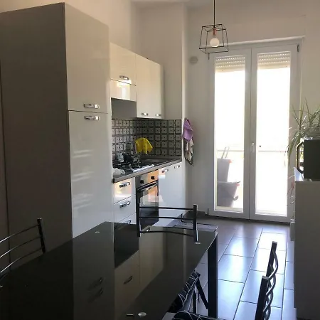La Maison De Julie דירה קליארי